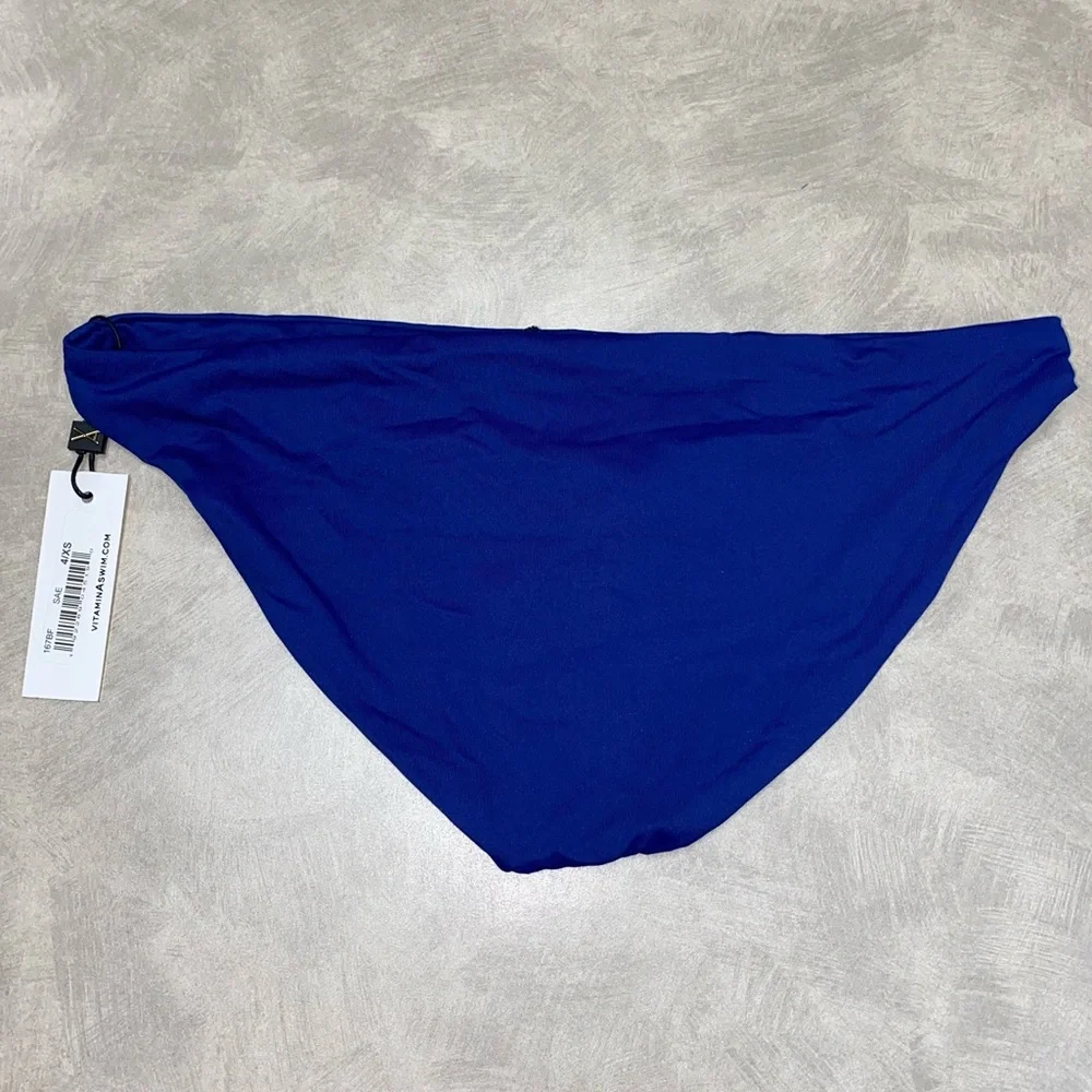 NEW! Vitamin A Midori Classic Cut Bikini Bottom - NWT $105 retail - XS (4/XS)